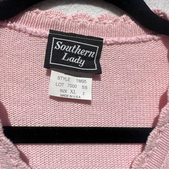 Vintage Southern Lady Pink Floral Cardigan - Picture 2 of 4